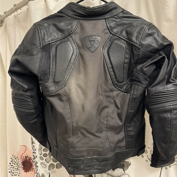 Rev’it ! Riding suit - Picture 4 of 15